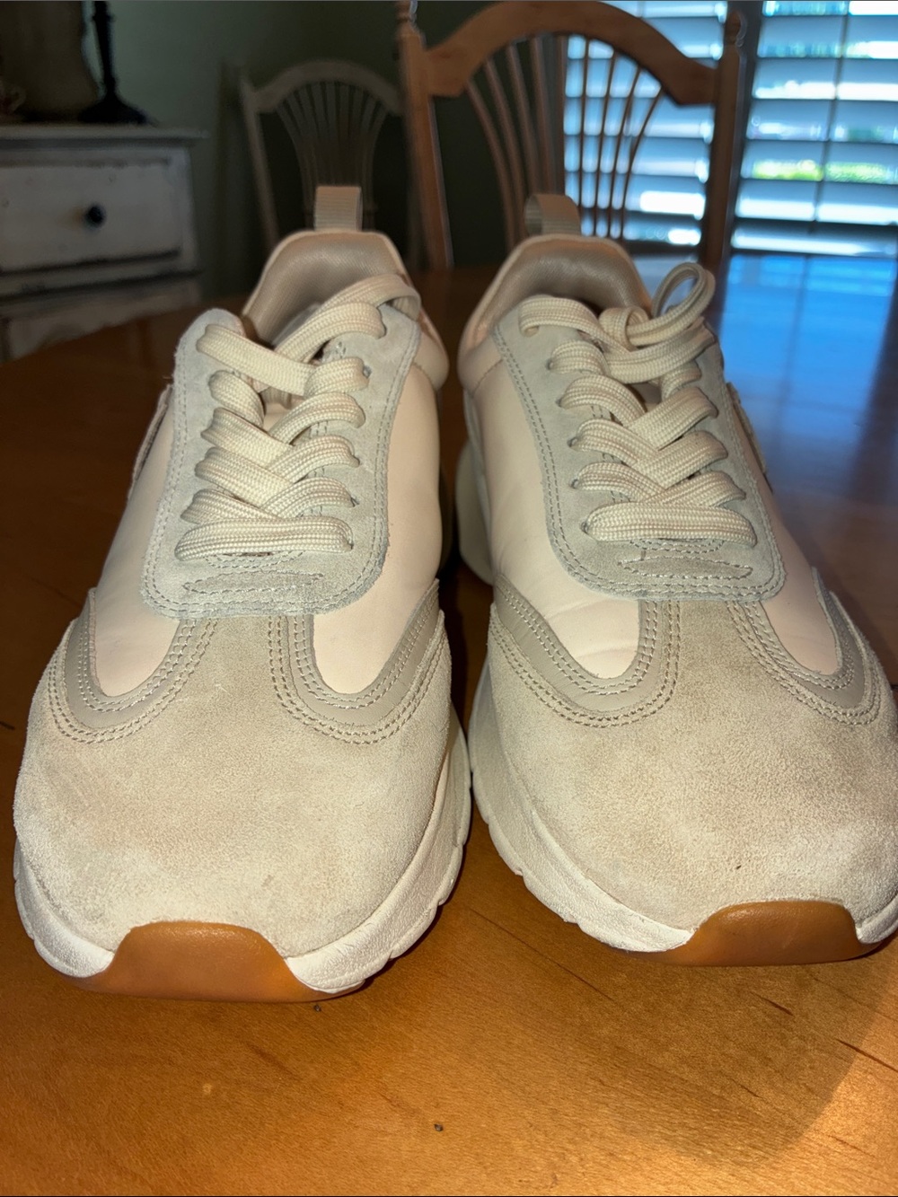 TORY BURCH (EUC) Women’s Like New Cream & Beige Chunky Trainer Sneakers, Size 8M - Picture 10 of 11